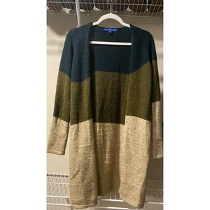 Apt 9 cardigan size small new-never worn